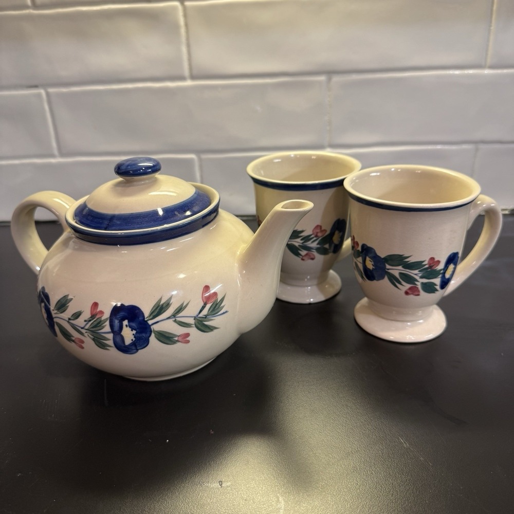 Vintage Designpac Blue Foral Stoneware 5 Cup Teapot & 2 Cups‎ Farmhouse